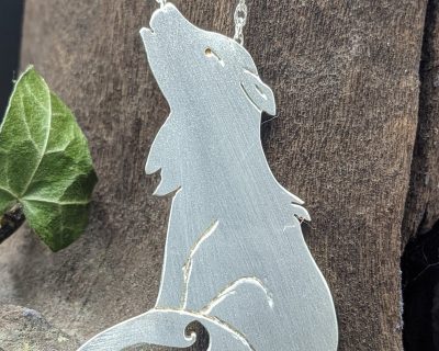 Sterling Silver Dire Wolf Pendant & Chain